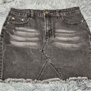 Stylish Black Denim Skirt